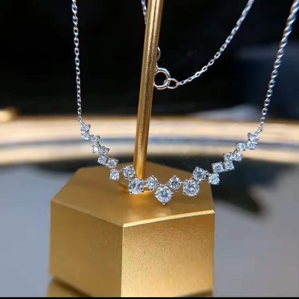 New Elegant Silver Necklace with Sparkling Simulated Diamonds - Picture 4 of 7